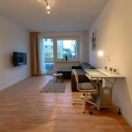 Central, Cozy, Bright Design 3 *