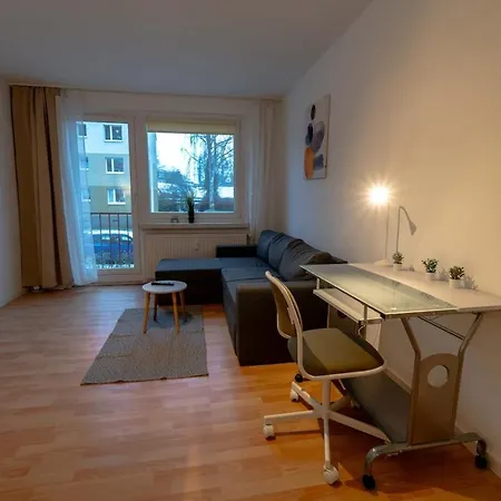 Central, Cozy, Bright Design 3 Greifswald