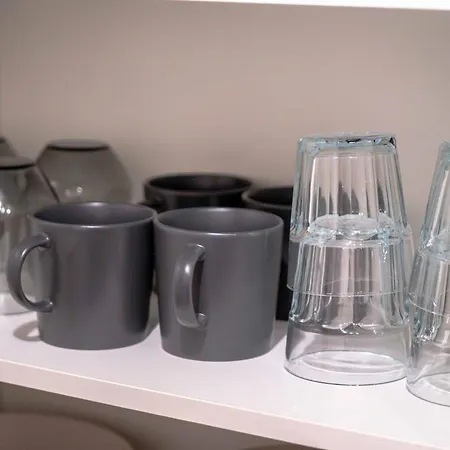 Central, Cozy, Bright Design 3