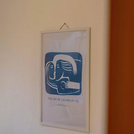 Central, Cozy, Bright Design 3 *