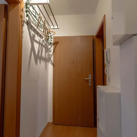 Appartement Central, Cozy, Bright Design 3