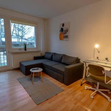 Central, Cozy, Bright Design 3