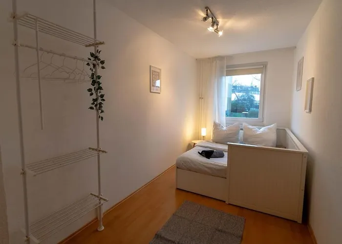 Central, Cozy, Bright Design 3 Apartment *