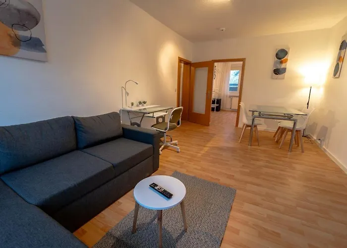 Apartment Central, Cozy, Bright Design 3 *